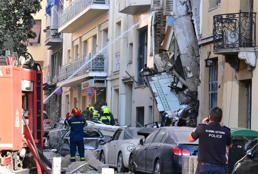 Έκρηξη σε κτήριο στην Πλάκα – Δύο τραυματίες