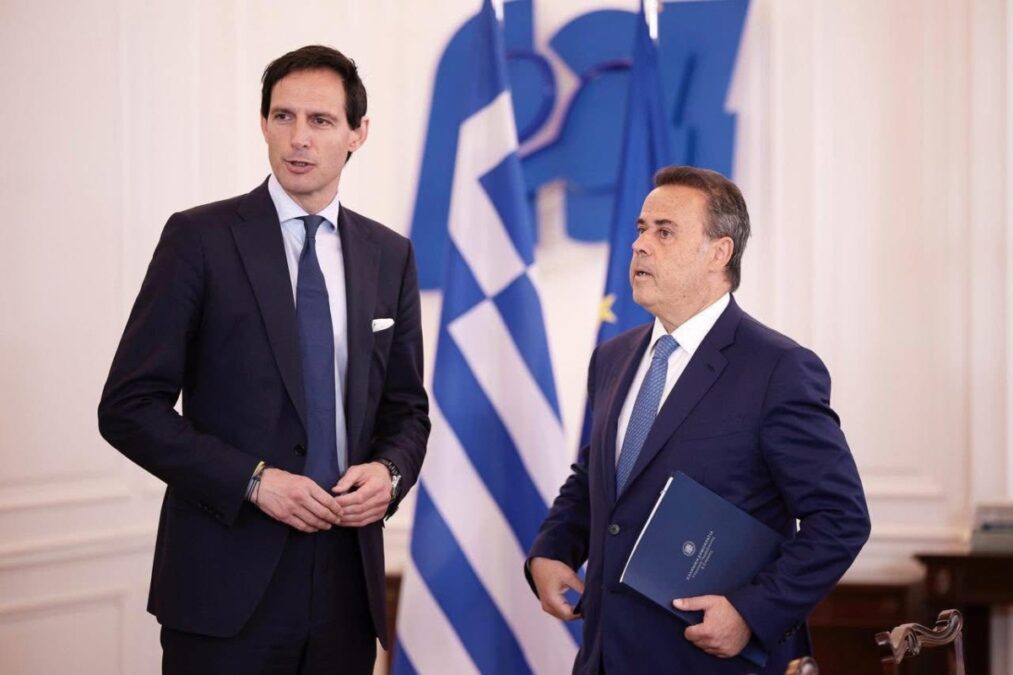Συνάντηση Παπασταύρου με την υφυπουργό Εξωτερικών των ΗΠΑ: Στο επίκεντρο η συνεργασία των δύο χωρών & οι ενεργειακές διασυνδέσεις