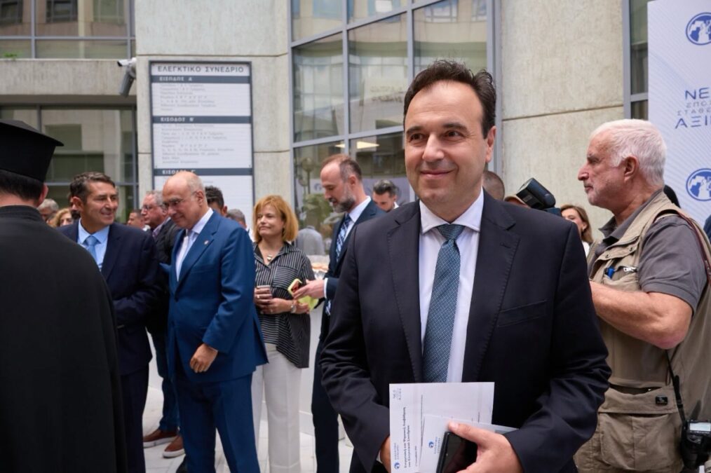 Νέες υποδομές φωτισμού σε 8.693 επικίνδυνα σημεία