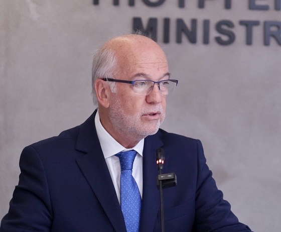 Φλωρίδης: Κακούργημα ακόμα και για 1 ευρώ οι τηλεφωνικές και ηλεκτρονικές απάτες