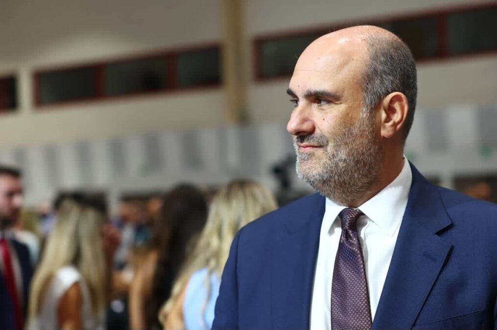 Δημήτρης Μαρκόπουλος στη Βουλή: «Θα στηρίξετε τις ευεργετικές διατάξεις για τους δανειολήπτες ή θα βάζετε πλάτη στα funds;»