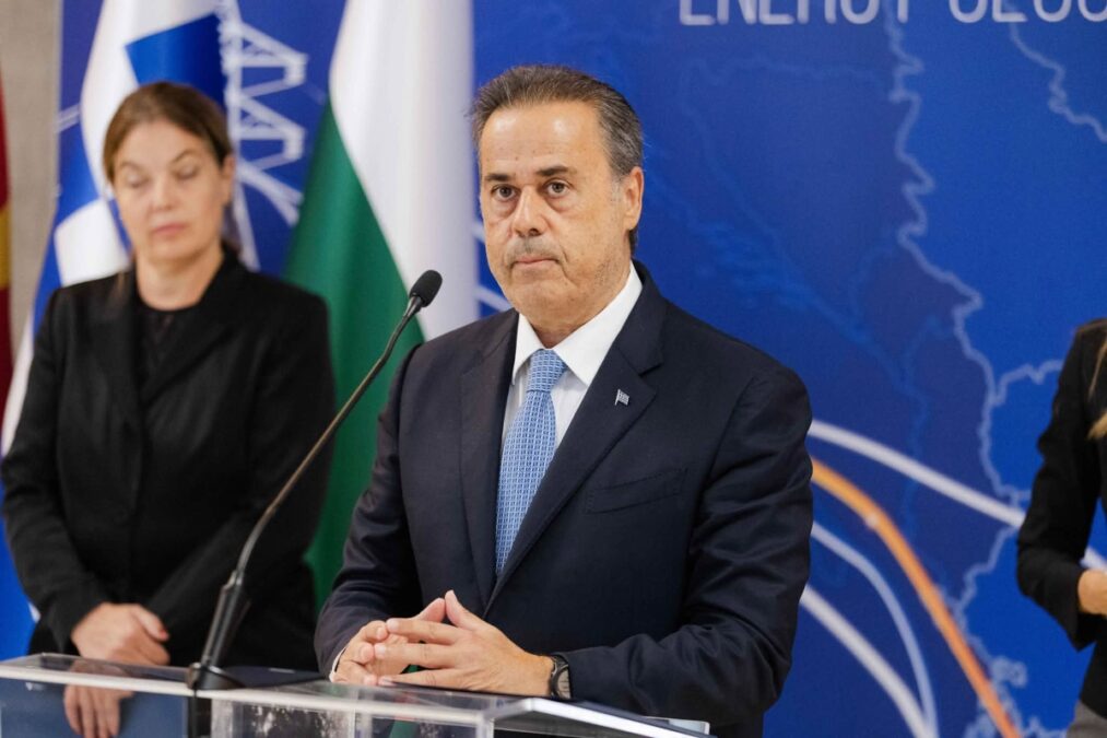 Παπασταύρου: “Βρισκόμαστε σε ενεργειακή καταιγίδα – Ζητάμε από την Ευρώπη να κοιτάξει κατάματα την πρόκληση και να σταθεί δίπλα στους πολίτες”